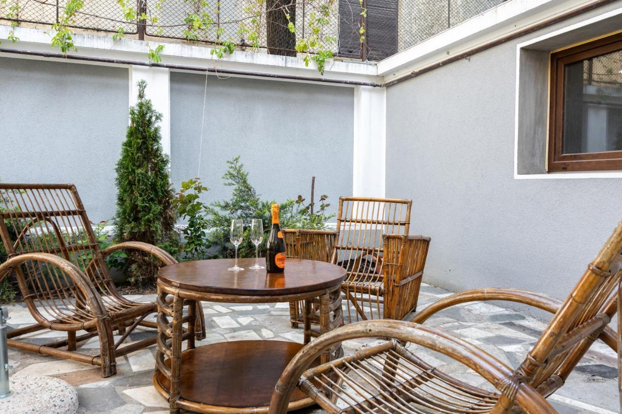 Aparthotel Nobel Boutique Bucarest Esterno foto