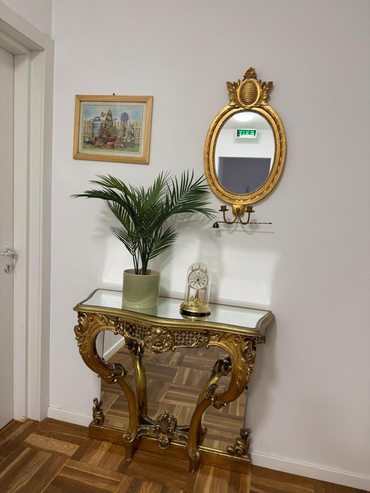 Aparthotel Nobel Boutique Bucarest Esterno foto