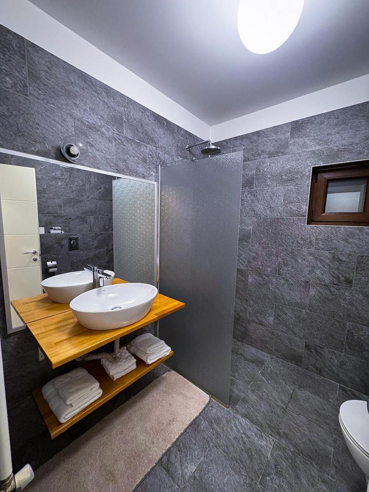 Aparthotel Nobel Boutique Bucarest Esterno foto
